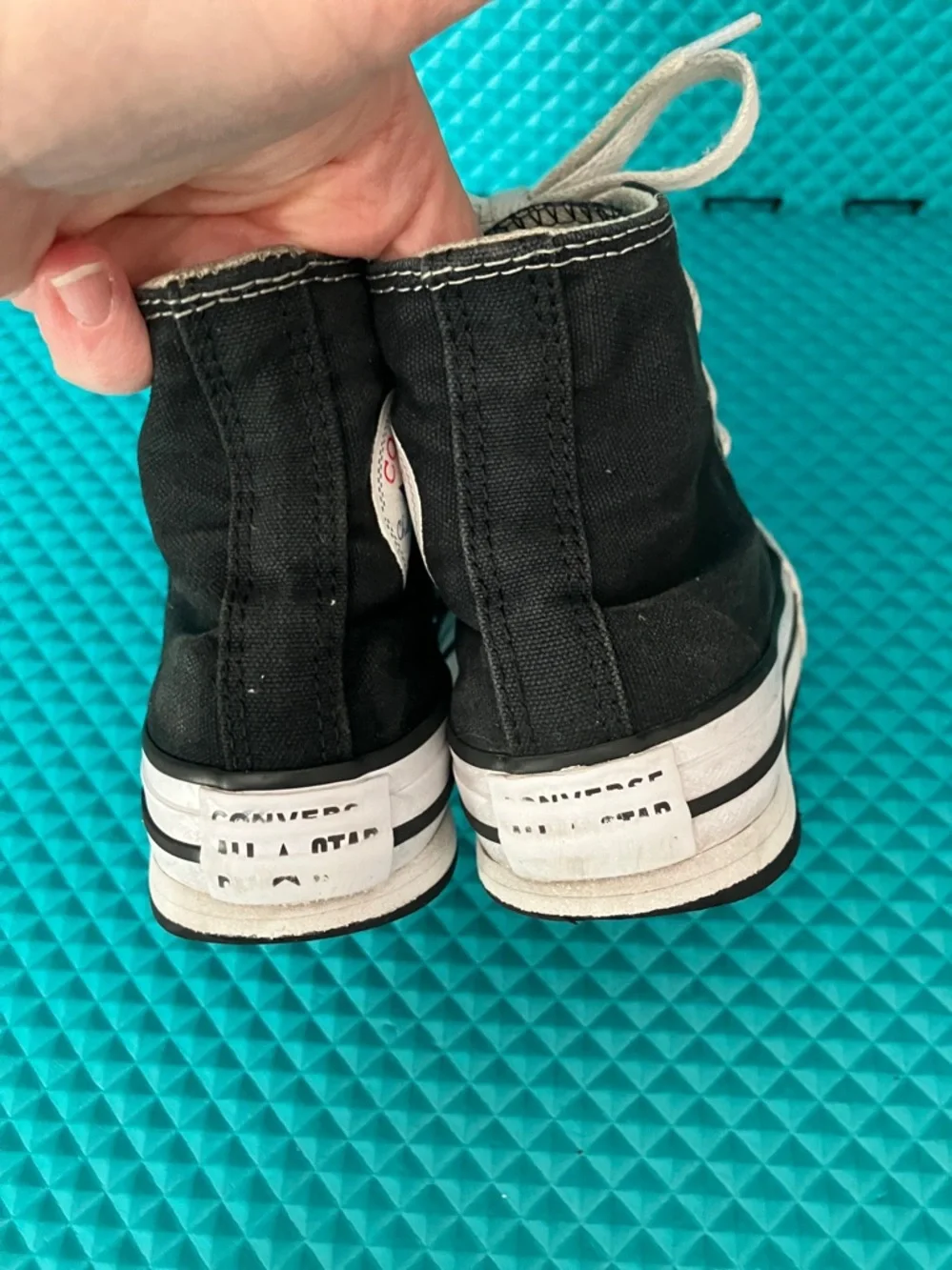 CONVERSE Chuck Taylor All Star Unisex Kids Lift Hi-Top Black Sneaker | 13